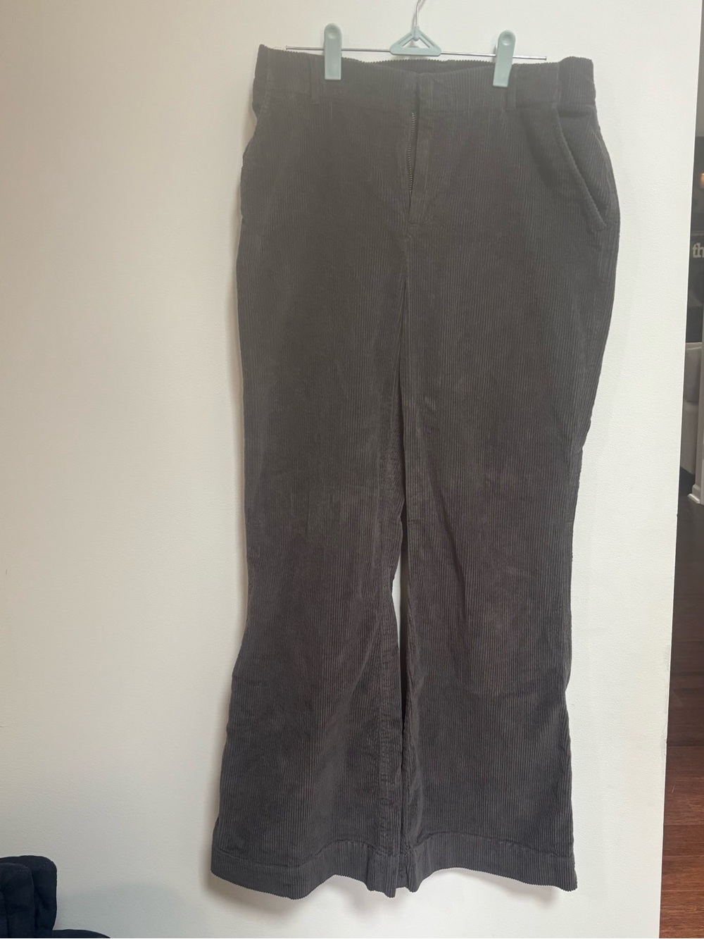 Treasure & Bond Women’s Charcoal Grey Corduroy Wide Leg Pants Size 8